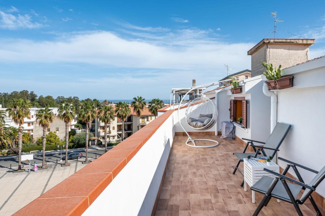 Naxos Charming Penthouse With Swimming Pool X6 Daire Giardini Naxos Dış mekan fotoğraf