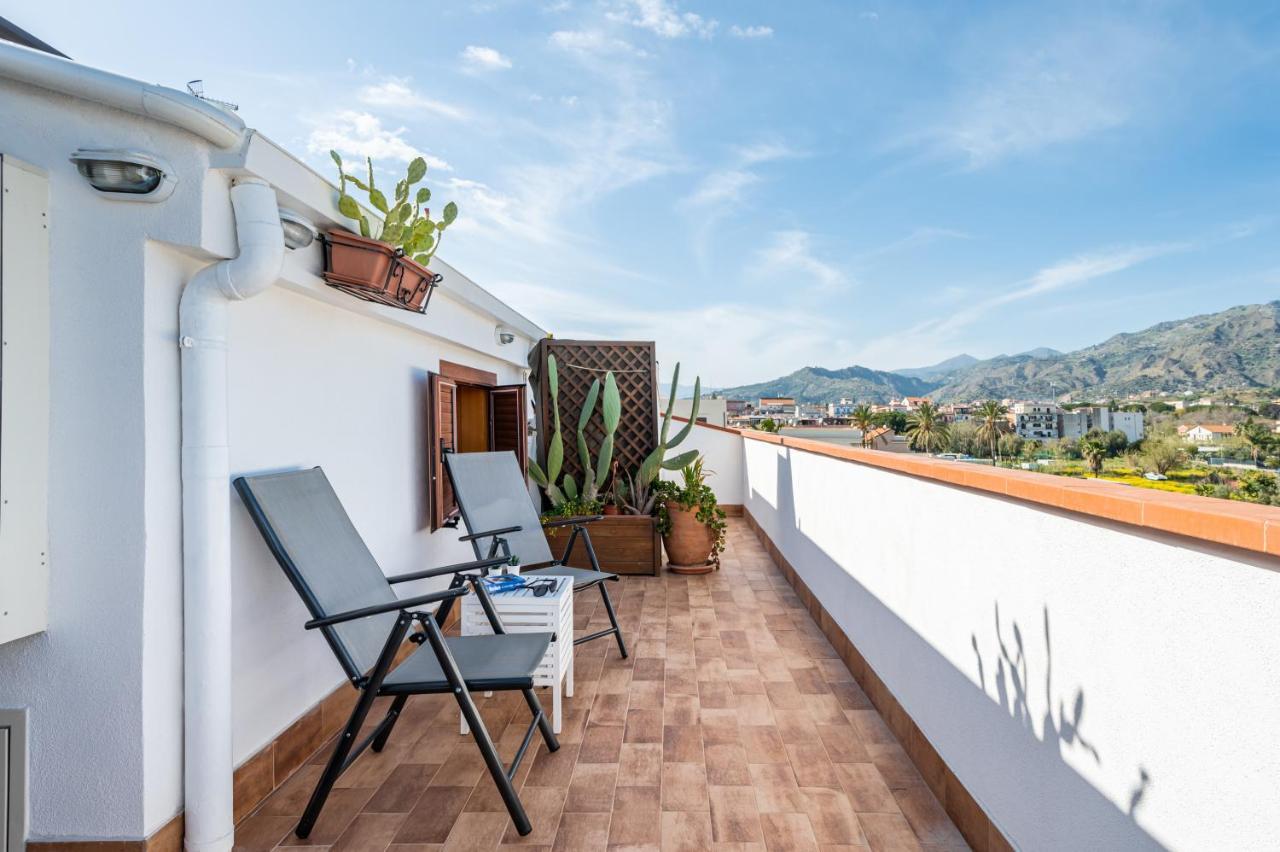 Naxos Charming Penthouse With Swimming Pool X6 Daire Giardini Naxos Dış mekan fotoğraf